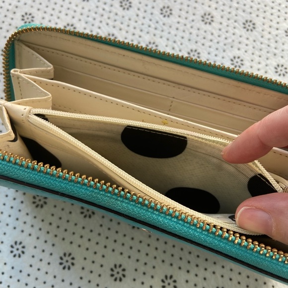 Kate Spade Cedar Street Lacey wallet leather wallet cross hatch - Picture 5 of 9